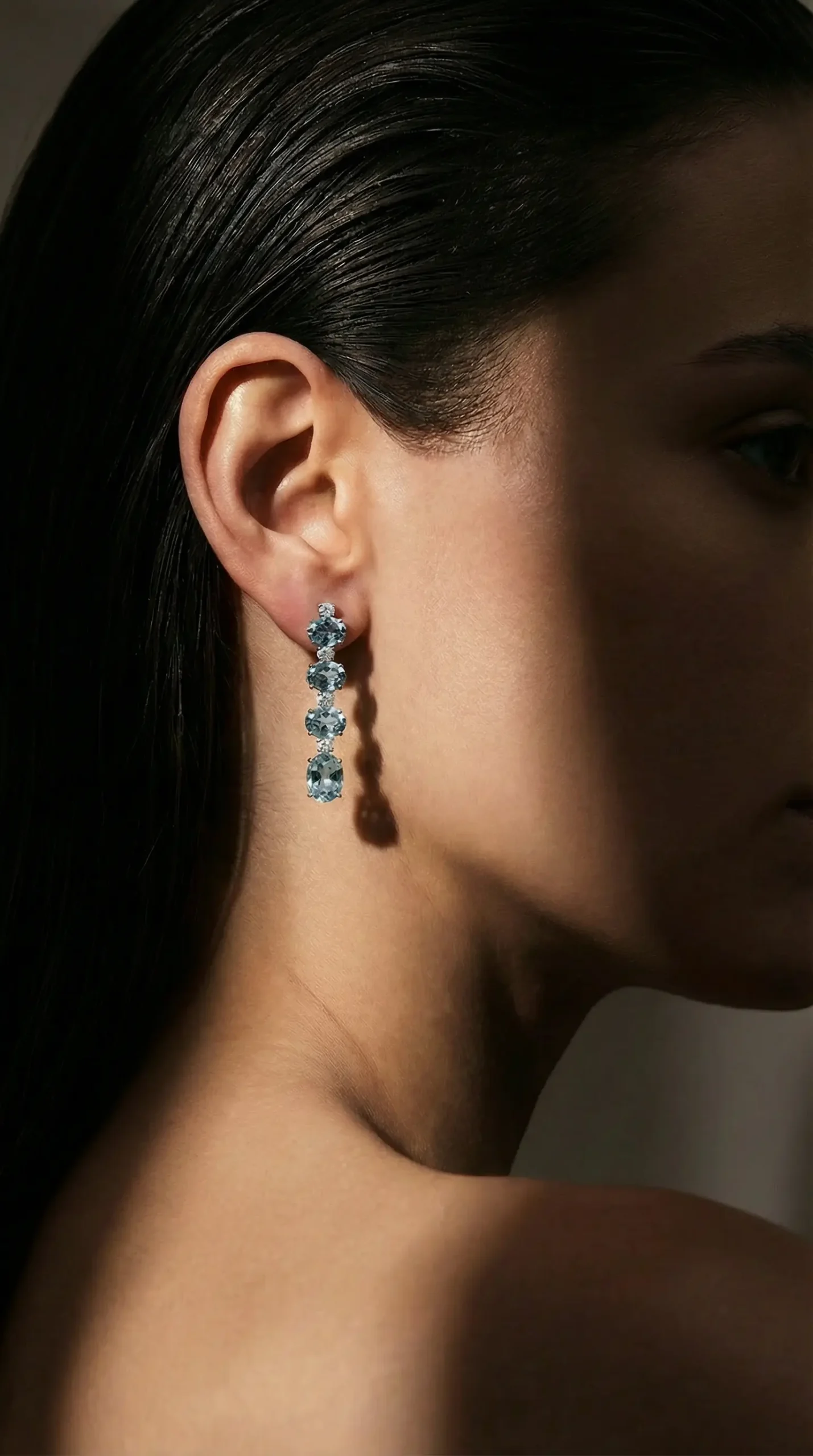 Earrings Aquamarine 18k White Gold 9.25 ct - Image 5