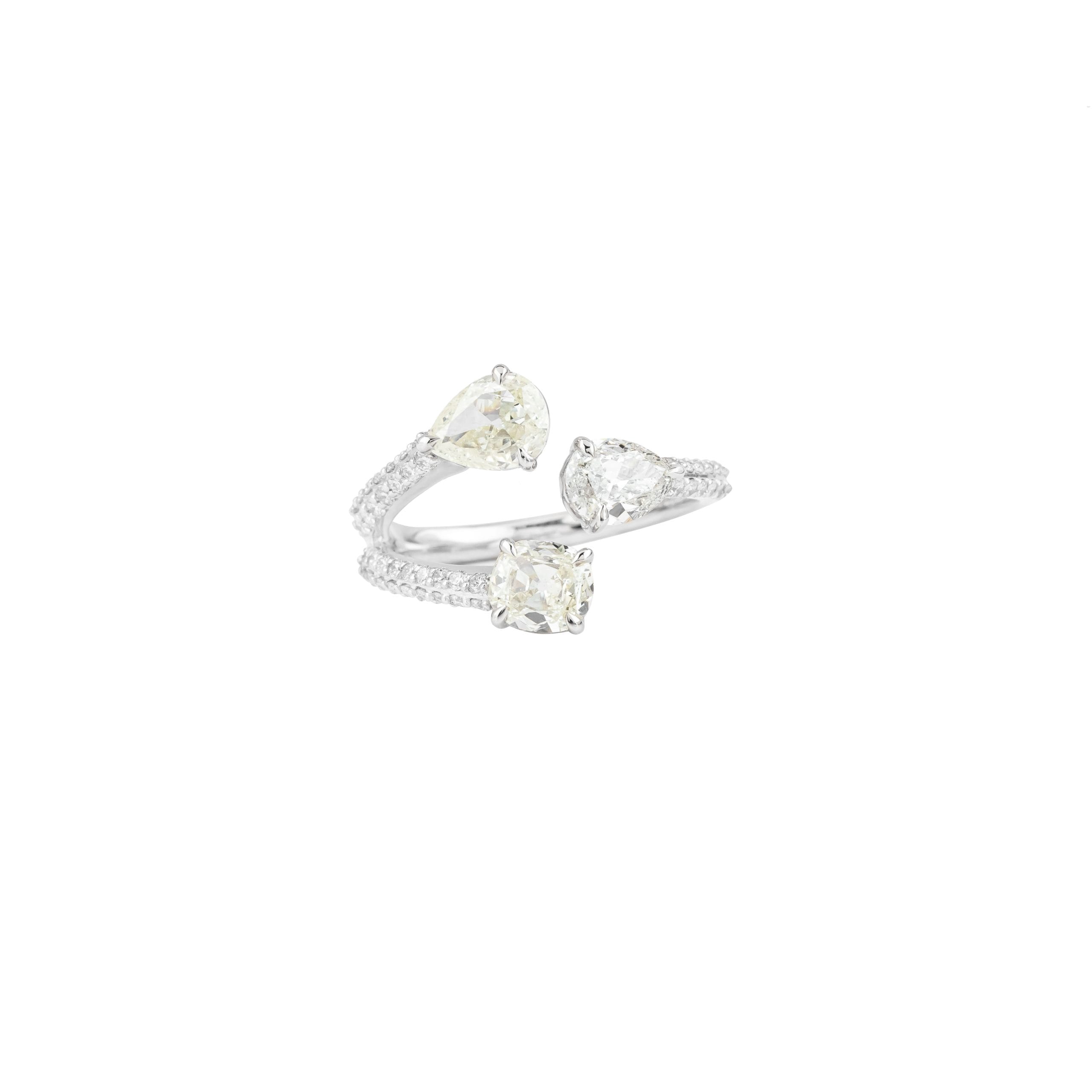 Ring Diamonds Tree Cut 18k White Gold 1.95 cts